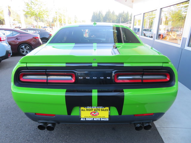 2017 Dodge Challenger GT photo 4