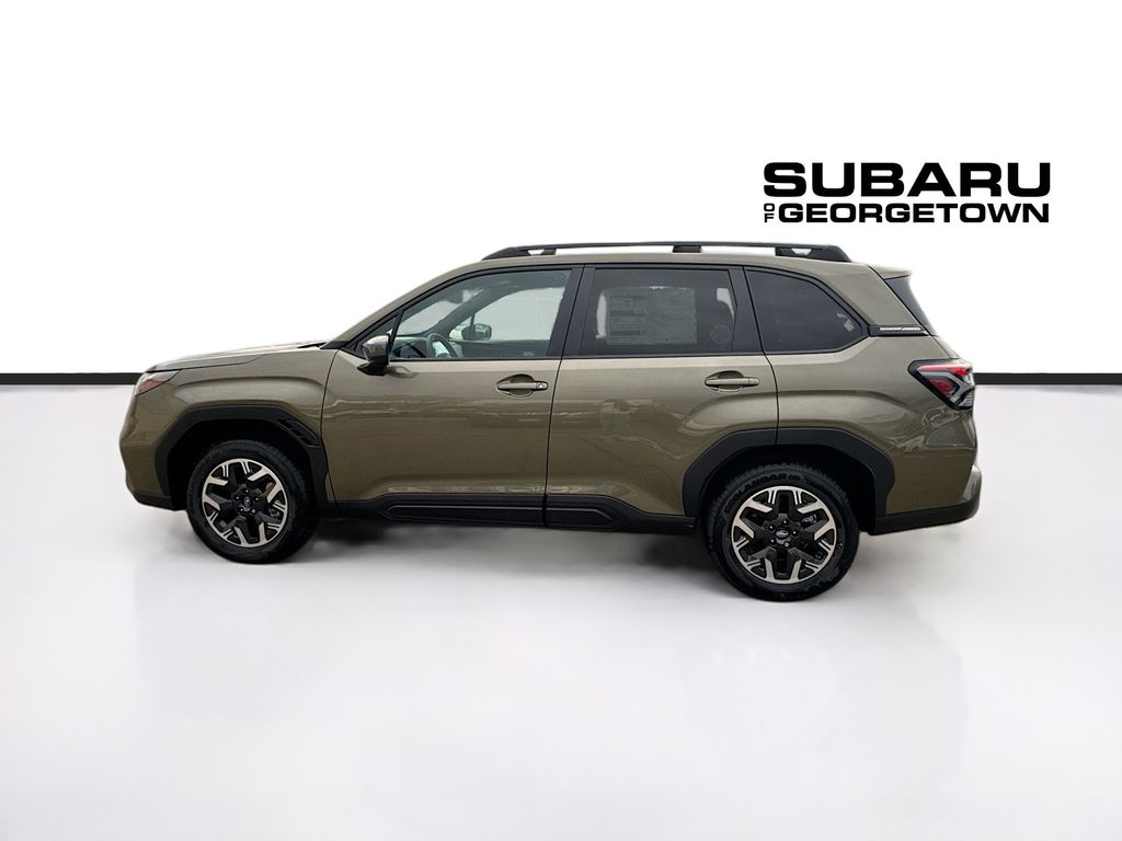2026 Subaru Forester Premium photo 4