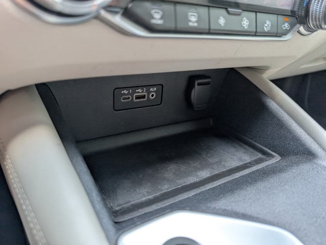 2019 Nissan Altima 2.5 Platinum photo 17
