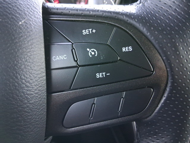 2022 Dodge Challenger R/T Scat Pack photo 9