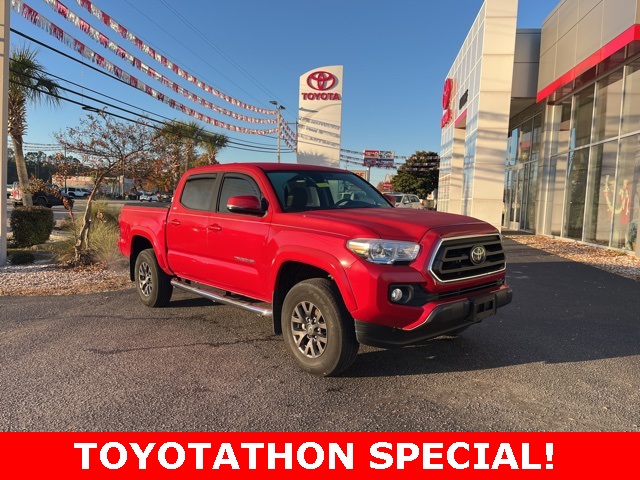 2023 Toyota Tacoma SR5's photo