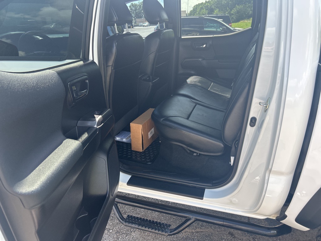 2019 Toyota Tacoma TRD Pro photo 21