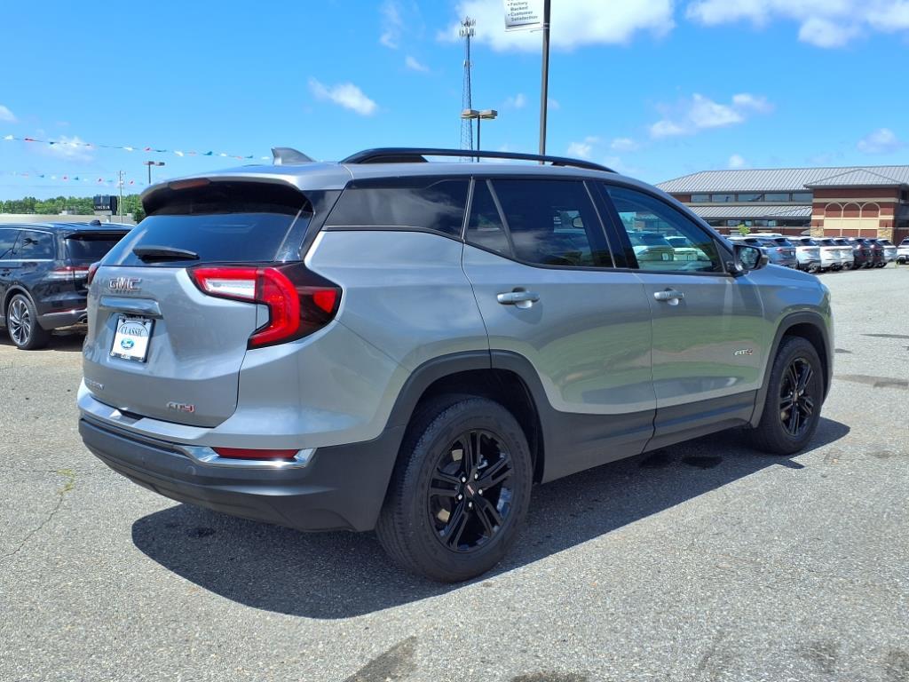 2023 Gmc Terrain AT4 photo 3