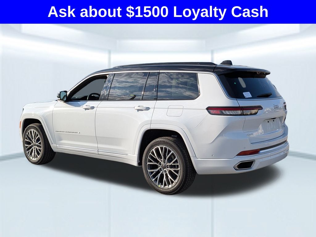 2025 Jeep Grand Cherokee L Summit Reserve photo 3