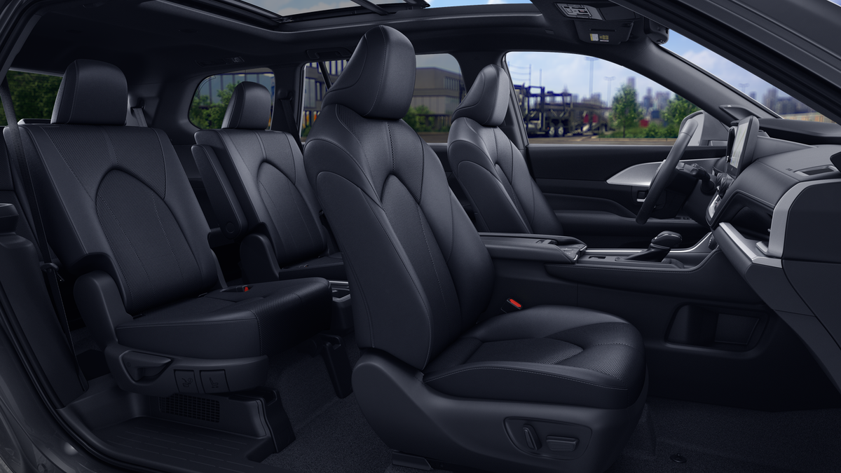2026 Toyota Highlander Hybrid photo 20