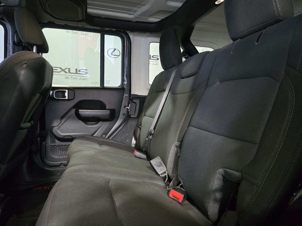 2020 Jeep Wrangler Unlimited Sport S photo 23