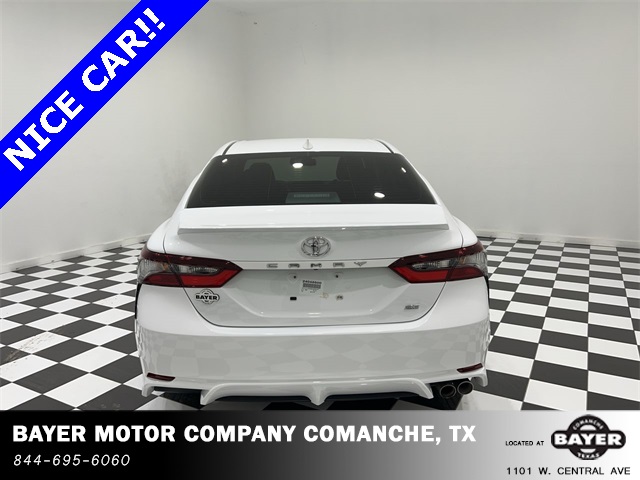 2024 Toyota Camry SE photo 4