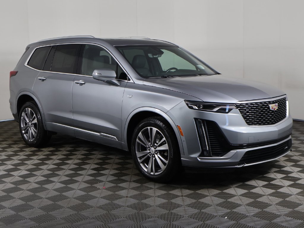 2023 Cadillac XT6 Premium Luxury photo 2