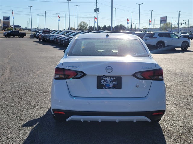 2025 Nissan Versa S photo 3