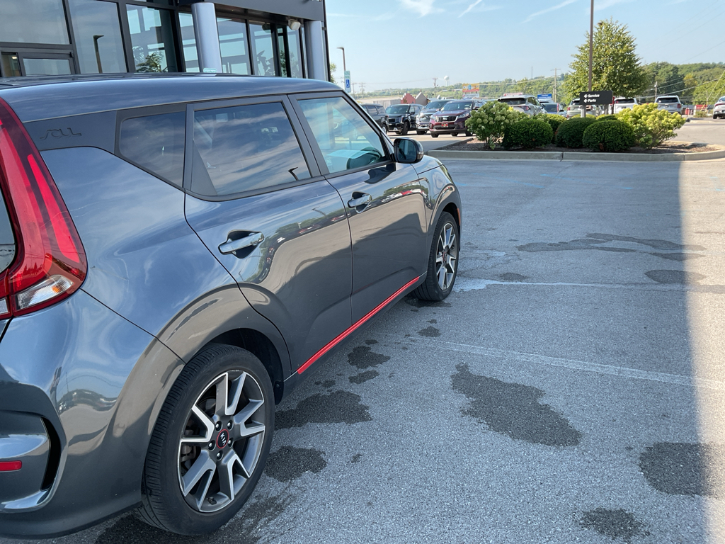 2021 Kia Soul GT-Line photo 7