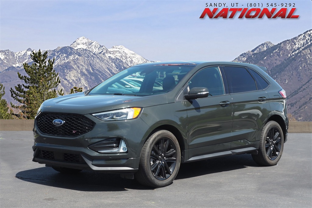 Used 2022 Green Ford ST image 1