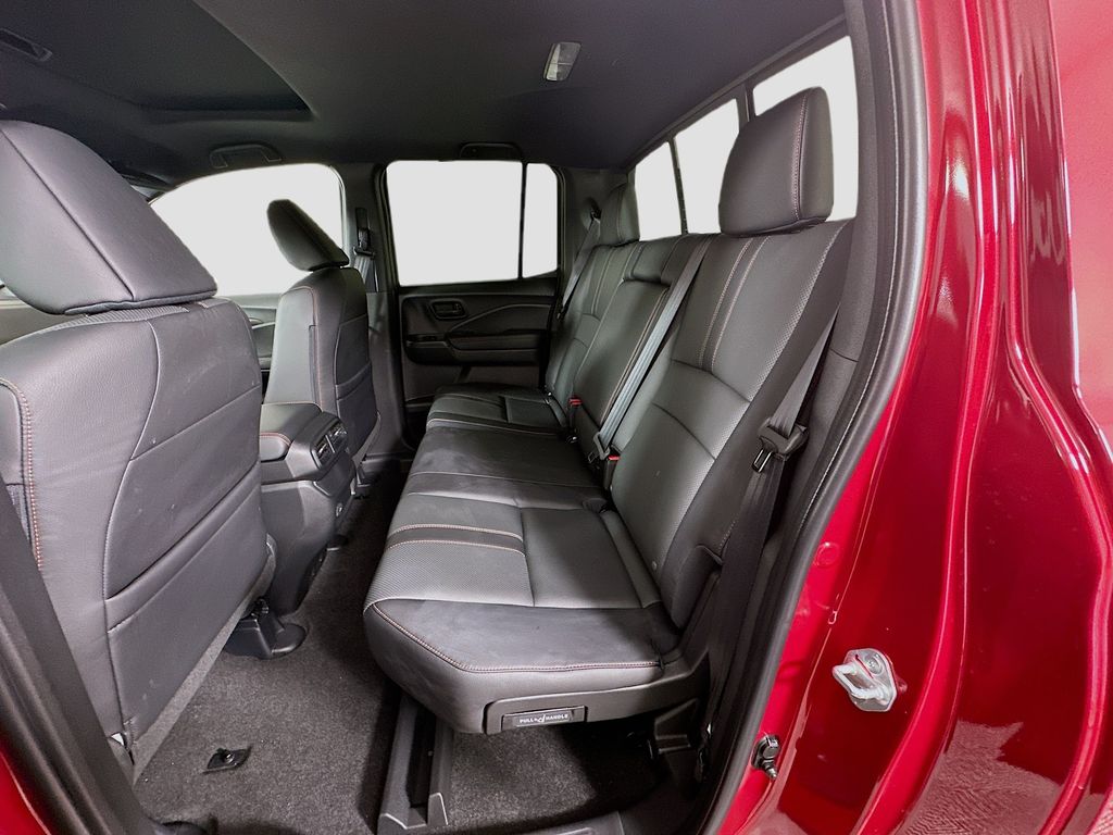 2025 Honda Ridgeline TrailSport photo 16