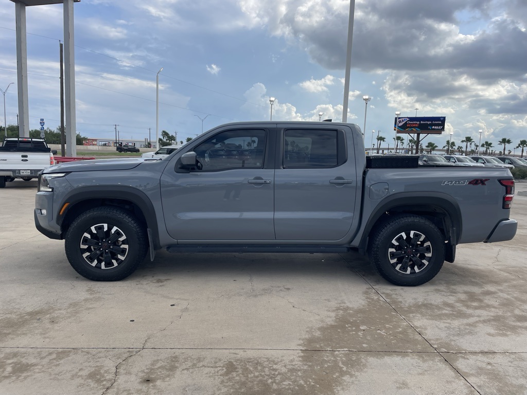 2024 Nissan Frontier PRO-4X photo 2