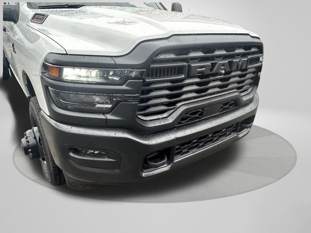 2025 Ram 3500 Tradesman photo 17
