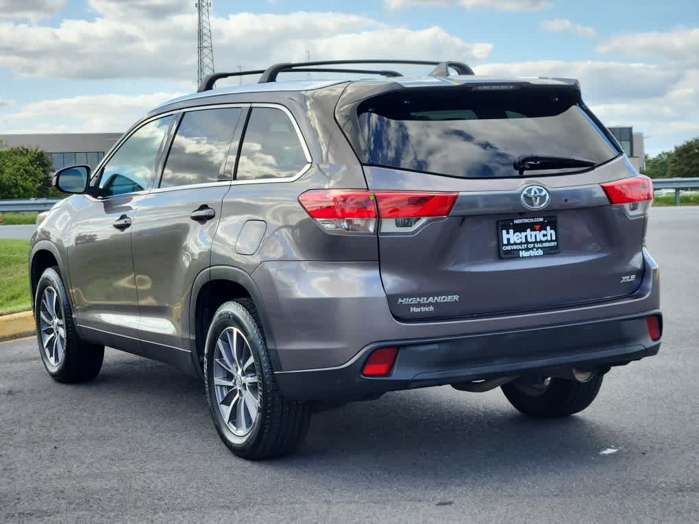 2019 Toyota Highlander XLE photo 4