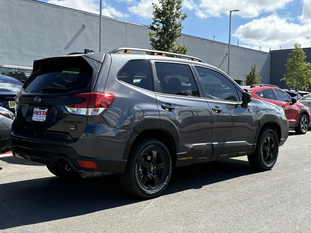 2025 Subaru Forester Wilderness photo 4