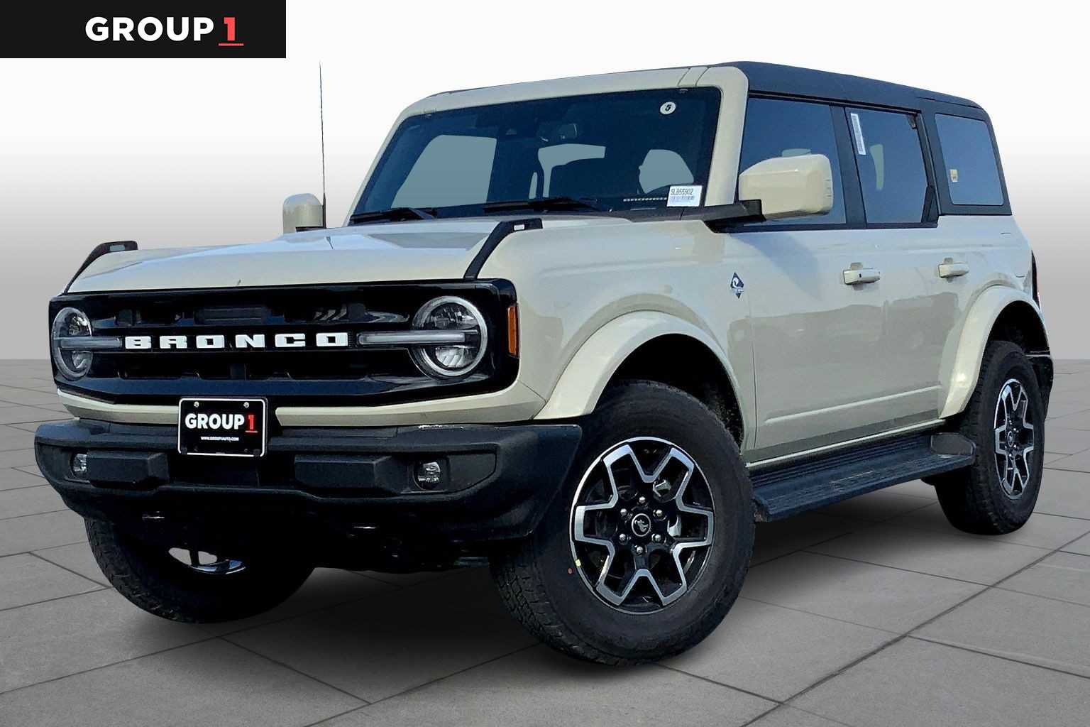 2025 Ford Bronco 4-Door Outer Banks's photo