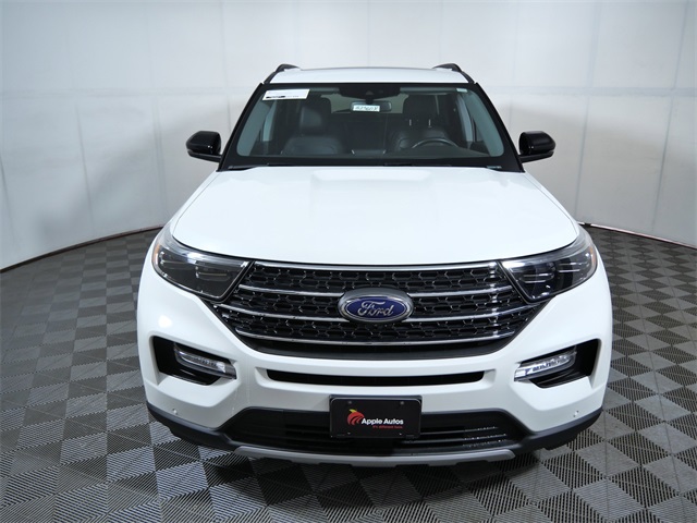 2023 Ford Explorer XLT photo 3