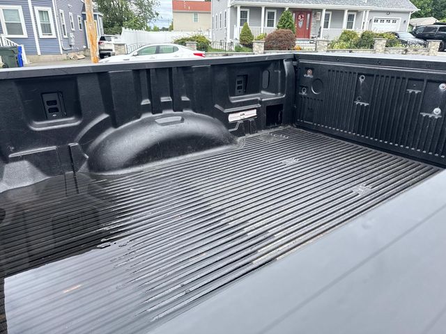 2024 Ford F-250 XLT photo 16