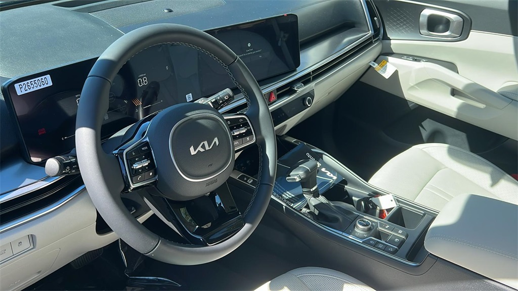 2025 Kia Sorento EX photo 18