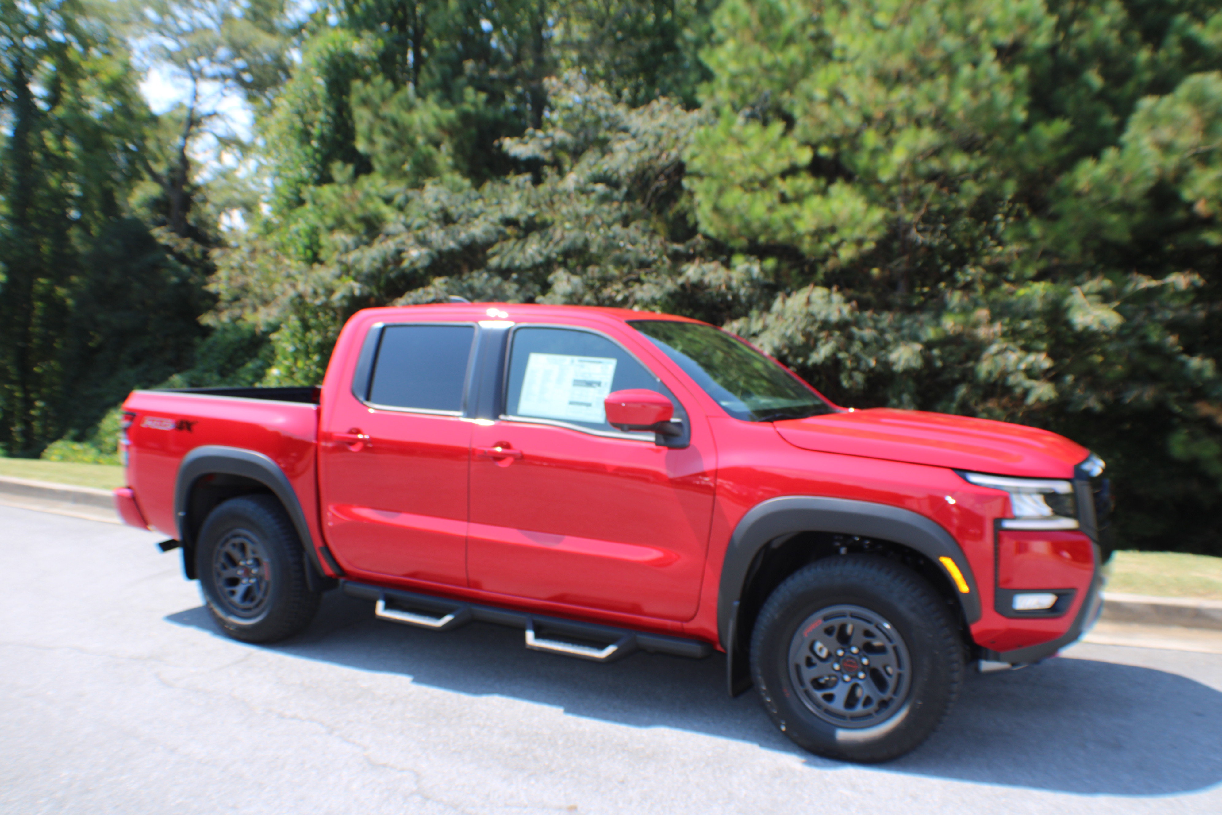 2026 Nissan Frontier PRO-4X's photo