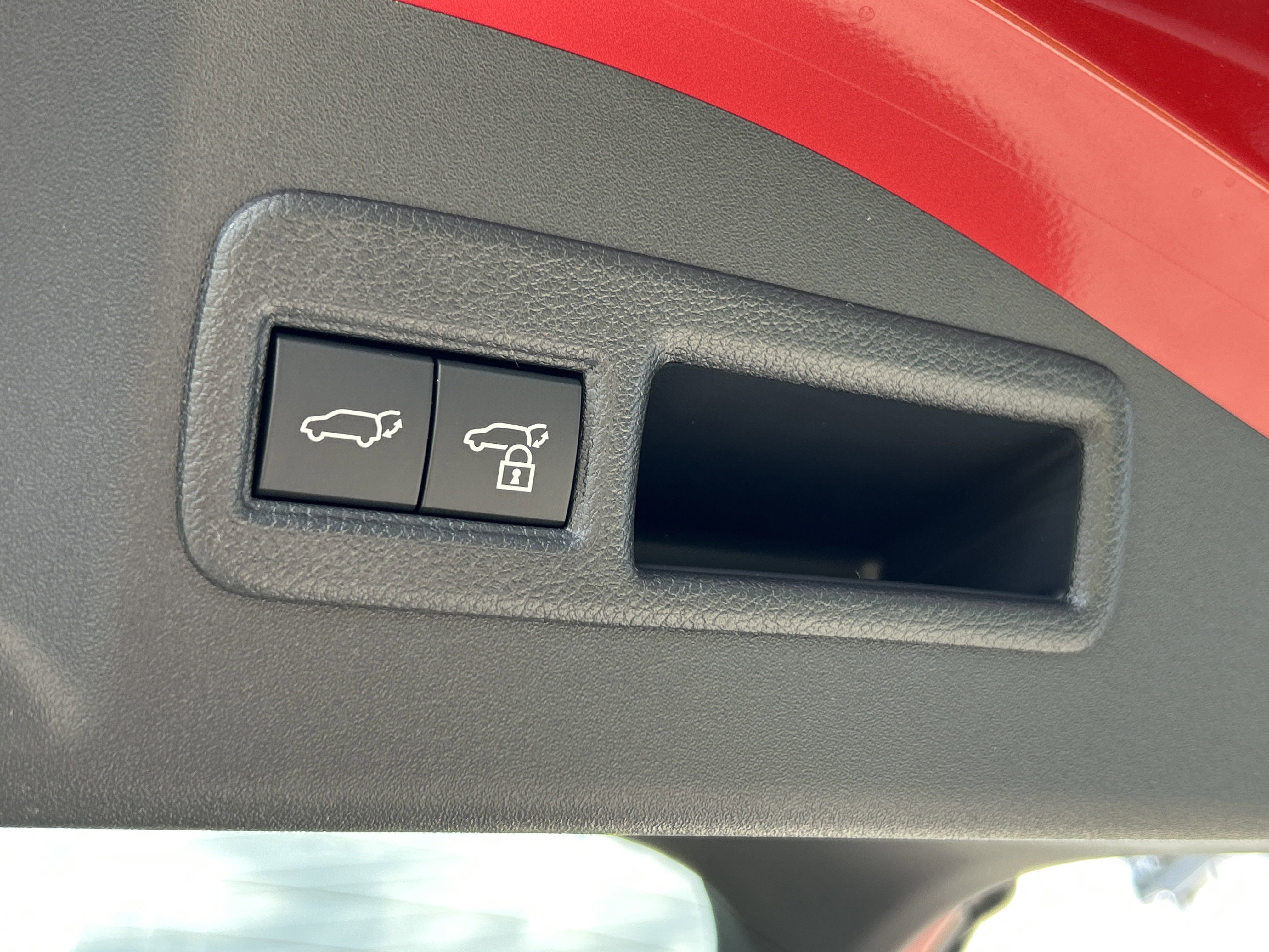 2025 Subaru Solterra Touring photo 3