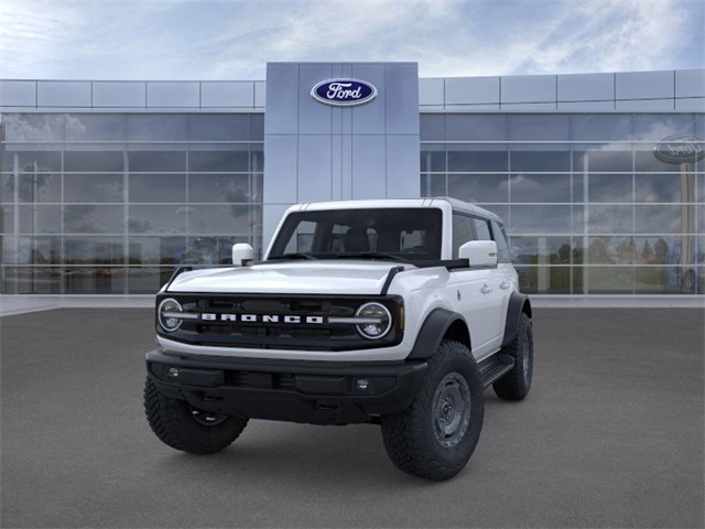 2025 Ford Bronco Outer Banks photo 2