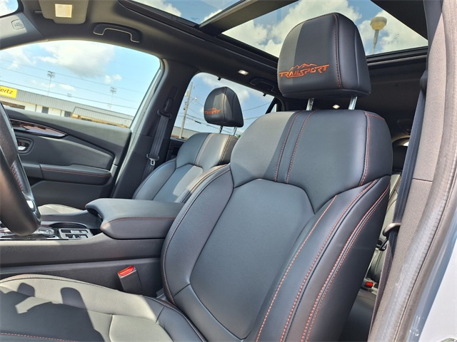 2024 Honda Pilot TrailSport photo 8
