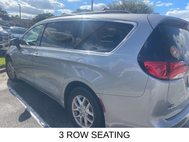 2020 Chrysler Voyager LXi photo 3