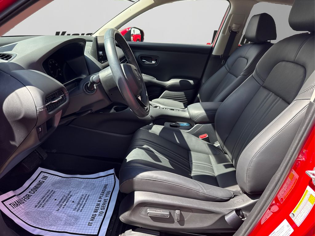 2024 Honda HR-V EX-L photo 9