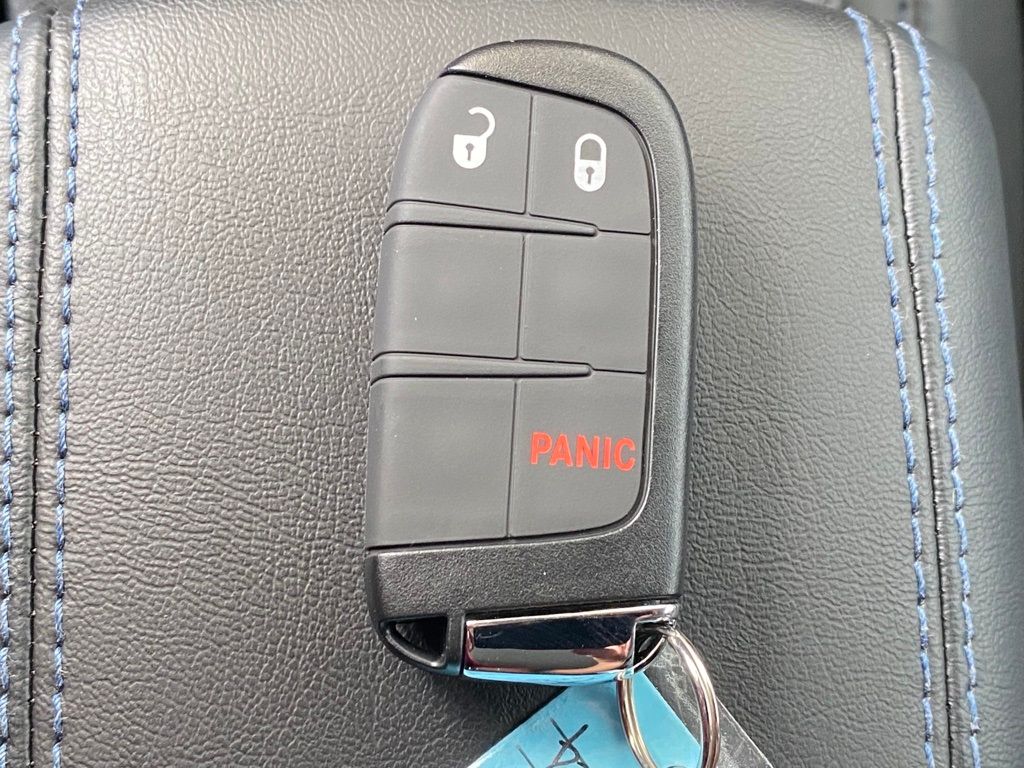 2022 Jeep Compass Latitude photo 36