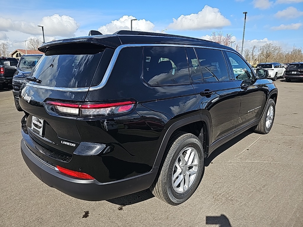 2025 Jeep Grand Cherokee Laredo X photo 5