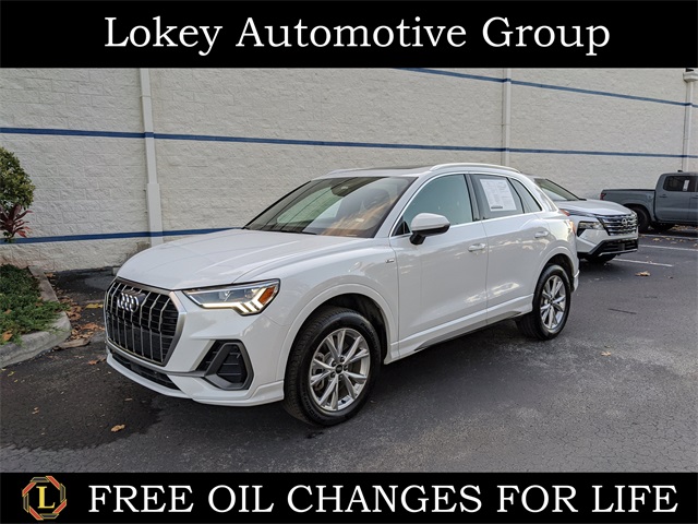 2025 Audi Q3 S Line Premium's photo