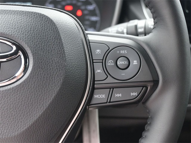 2025 Toyota Corolla SE photo 2