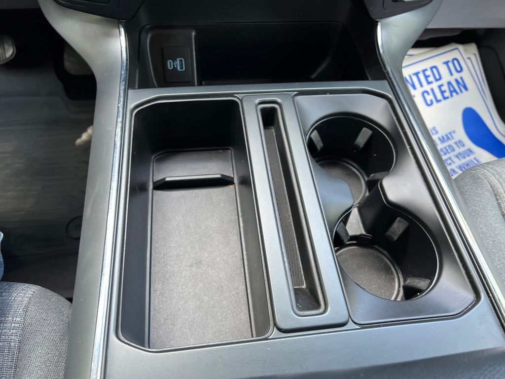 2021 Ford F-150 XLT photo 32