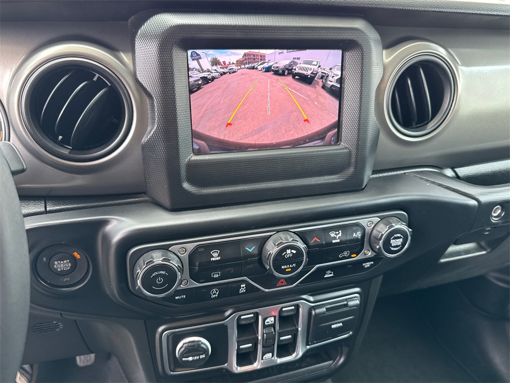2023 Jeep Wrangler Sport S photo 29