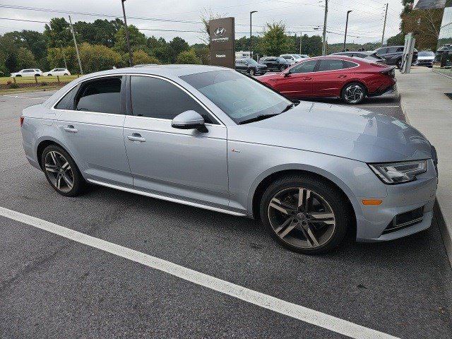2018 Audi A4 Prestige photo 2