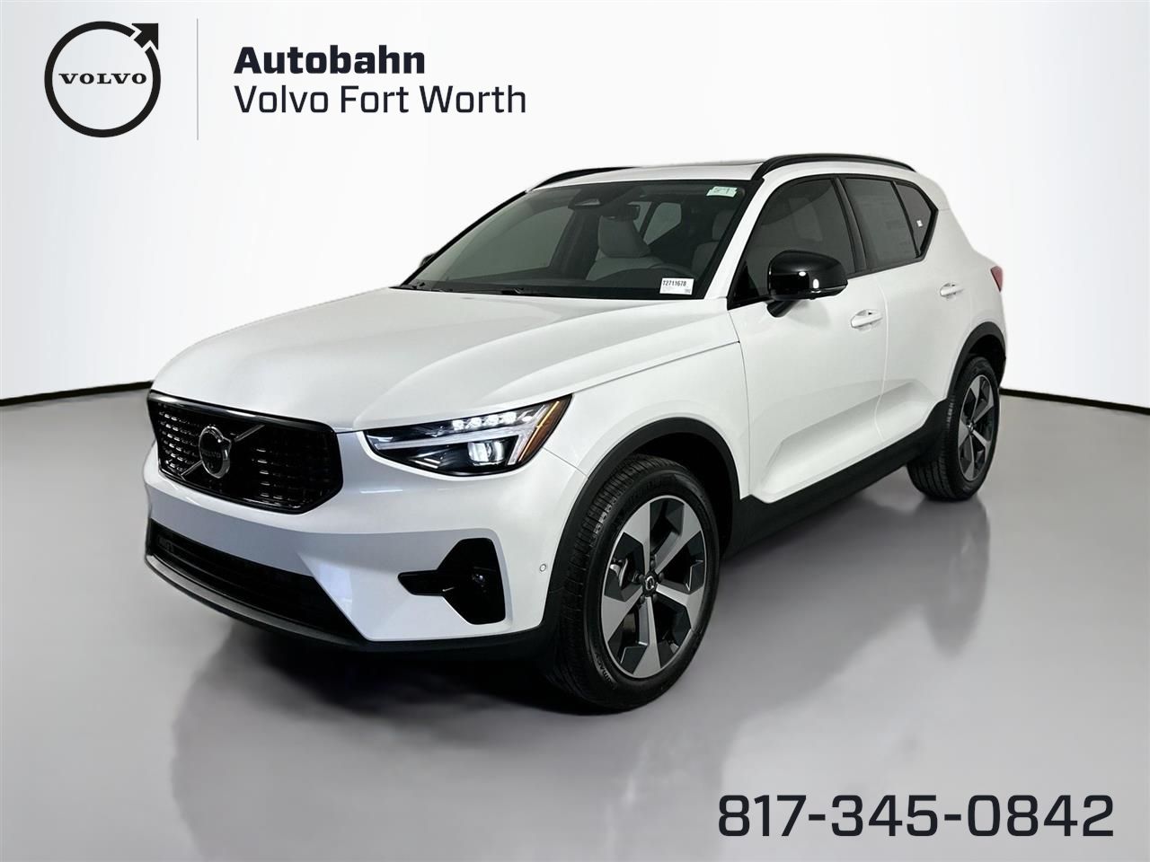 2026 Volvo XC40 Plus's photo