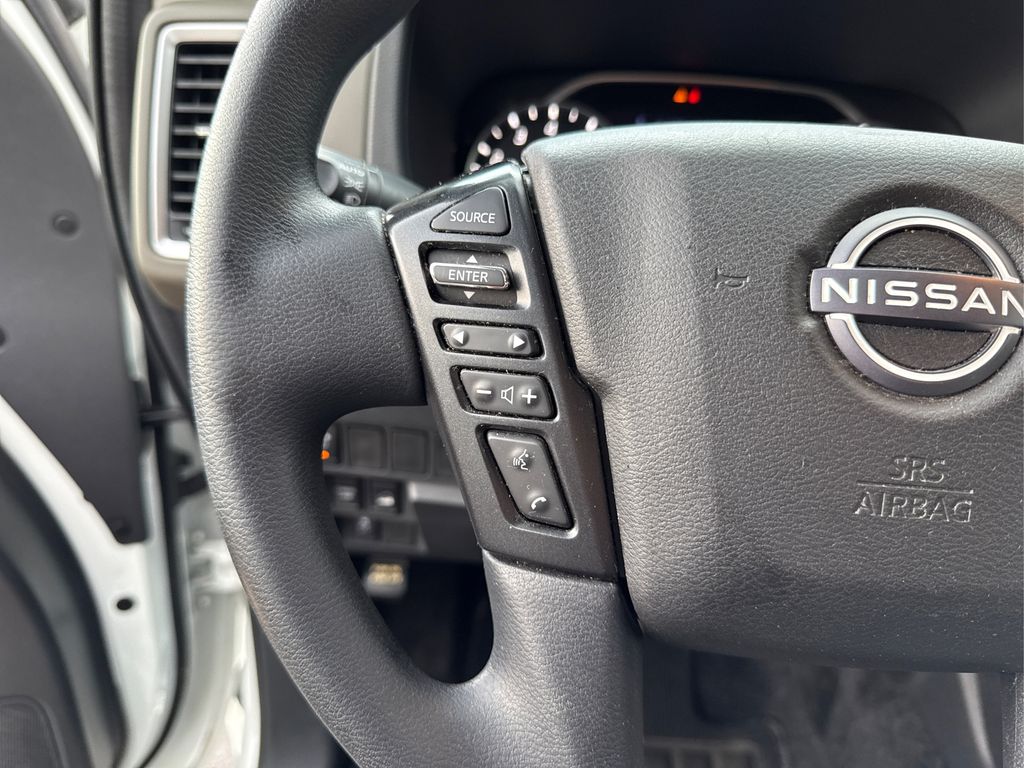 2022 Nissan Frontier SV photo 29