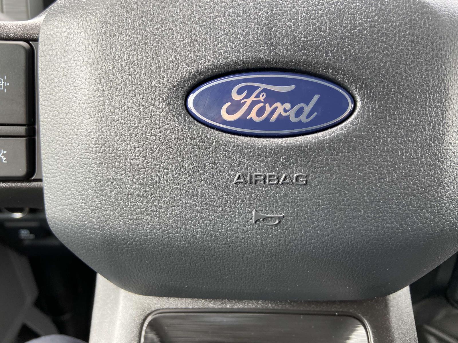 2025 Ford F-150 XL photo 20