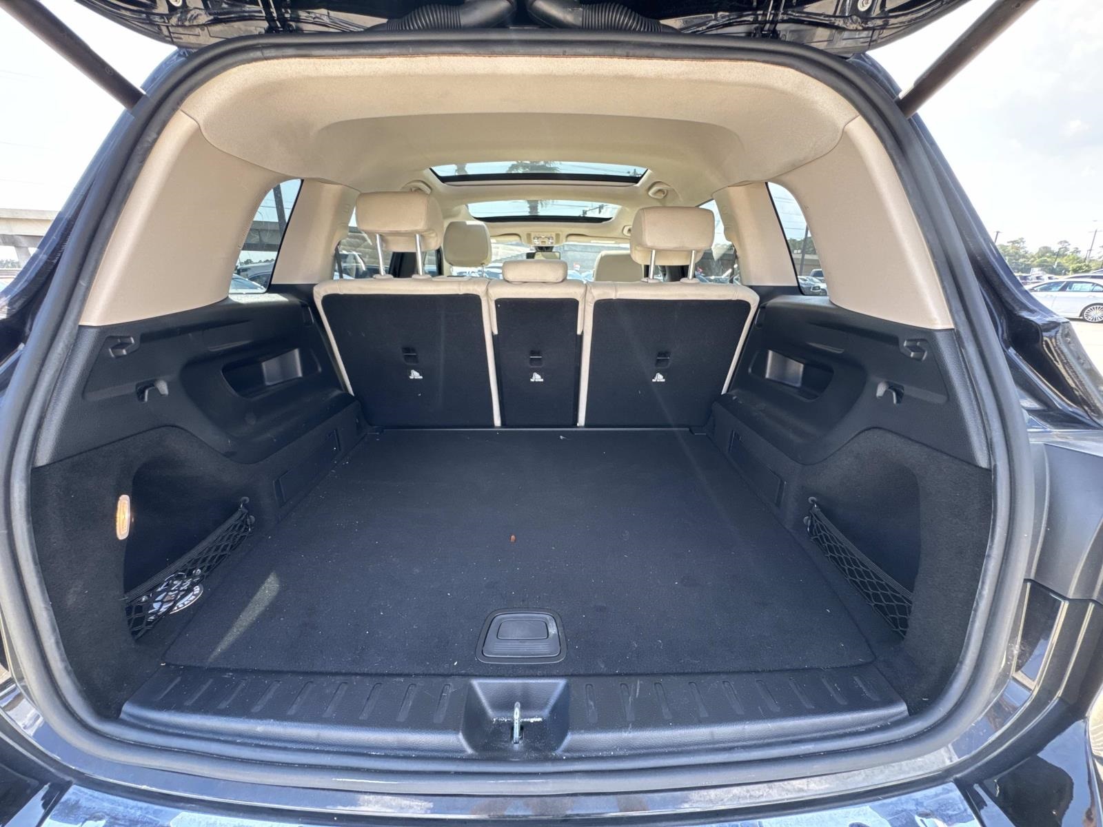 2020 Mercedes Benz GLB 250 photo 6
