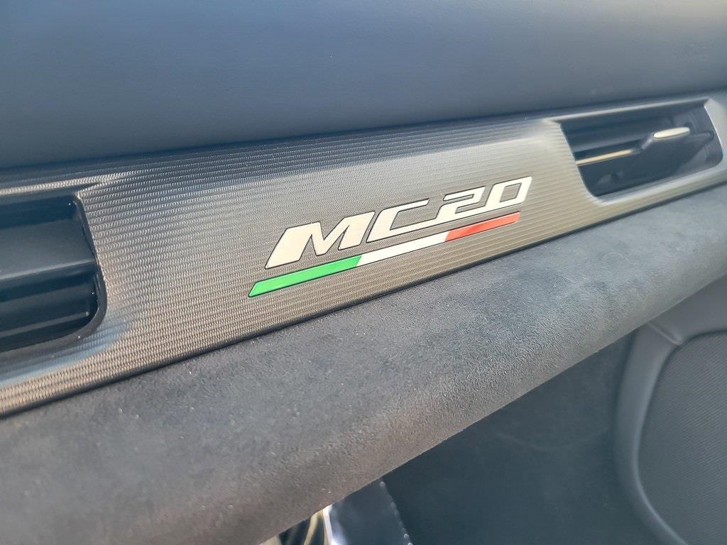 2024 MASERATI MC20 - Image 13