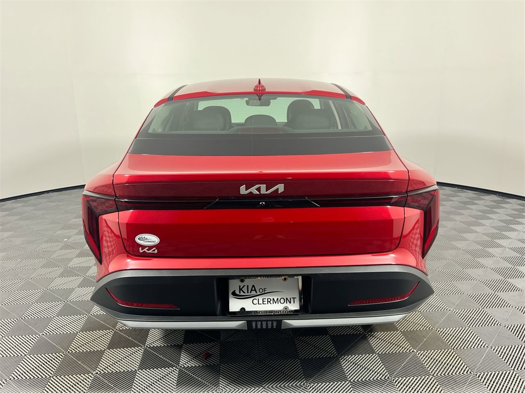 2025 Kia K4 LXS photo 4