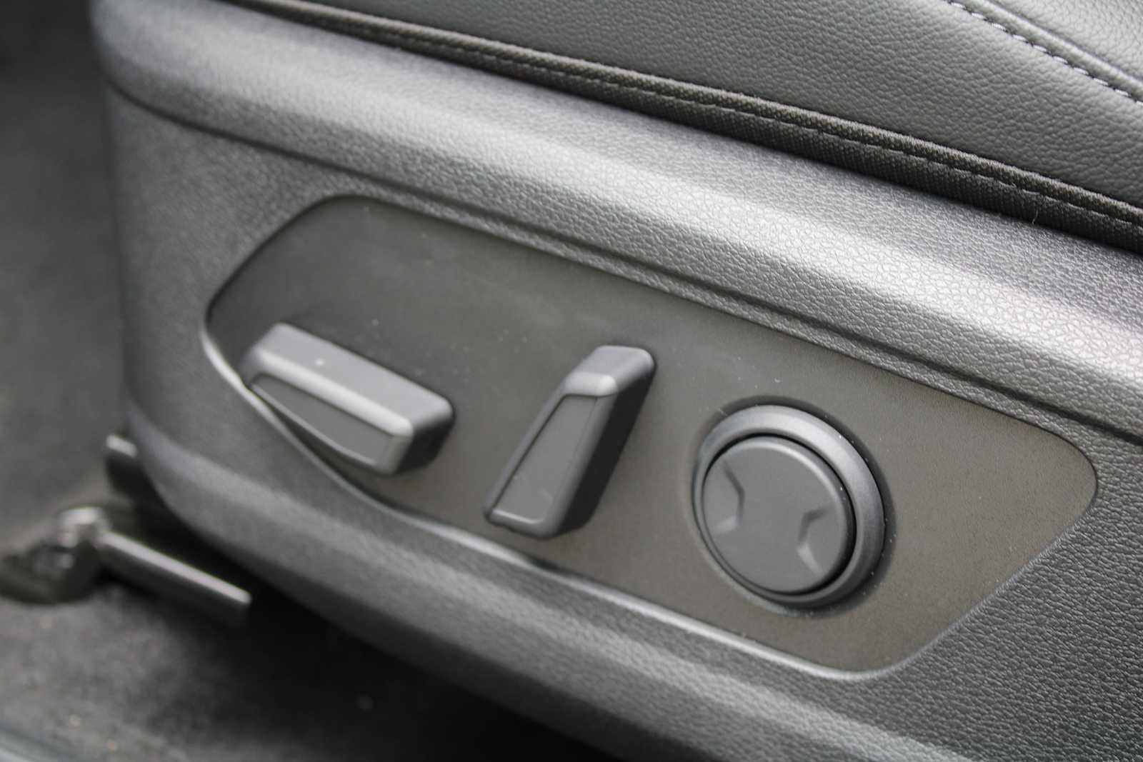 2025 Kia Sportage SX Prestige photo 19