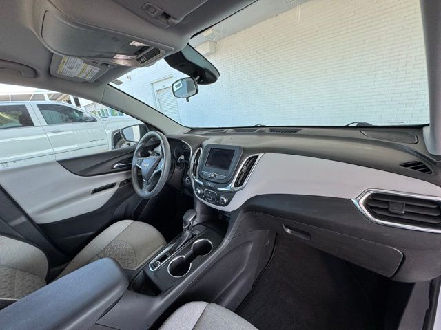 2023 Chevrolet Equinox LS photo 15