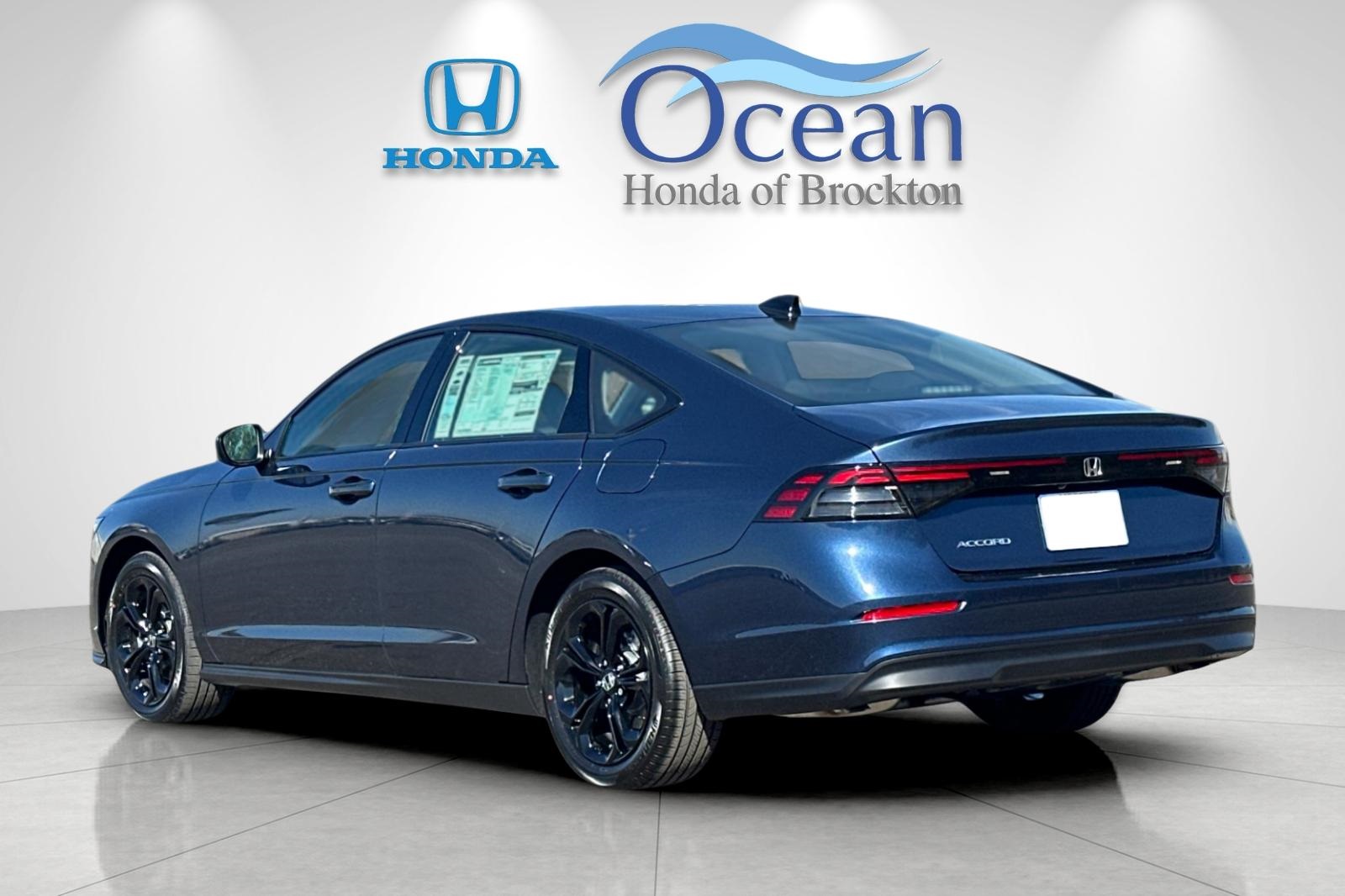 2025 Honda Accord SE photo 3