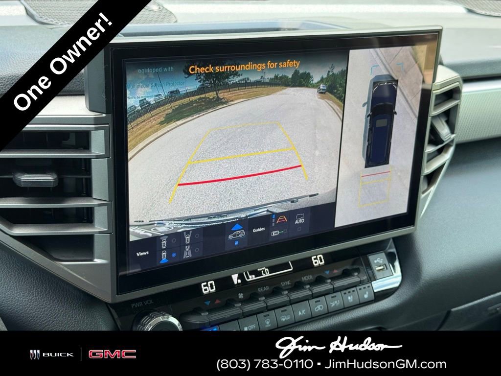 2024 Toyota Sequoia SR5 photo 3