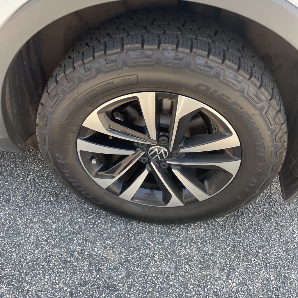 2022 Volkswagen Tiguan S photo 4