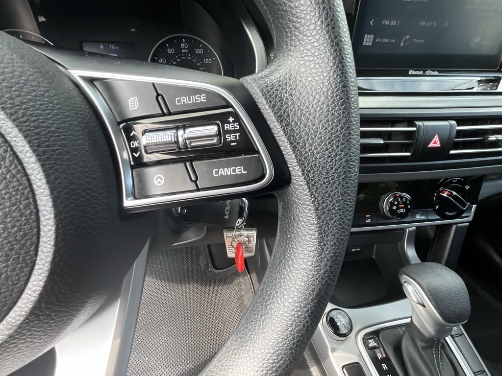 2023 Kia Seltos LX photo 13