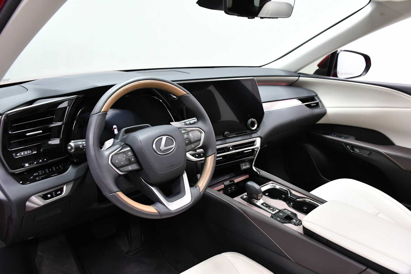 2024 Lexus RX Premium photo 12